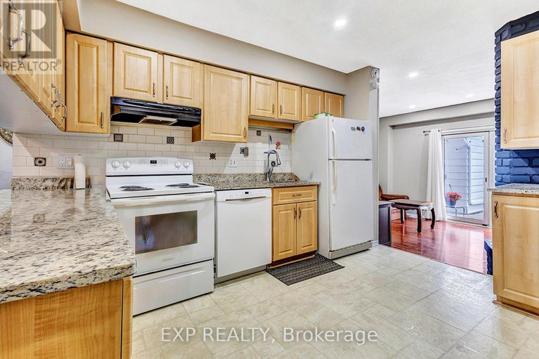 28793445/68-ramsgate-private/mooneys-bayriverside-park/ottawa/ontario/K1V8M4_6
