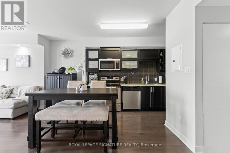 29292977/1307-40-nepean-street/ottawa-centre/ottawa/ontario/K2P0X5_11