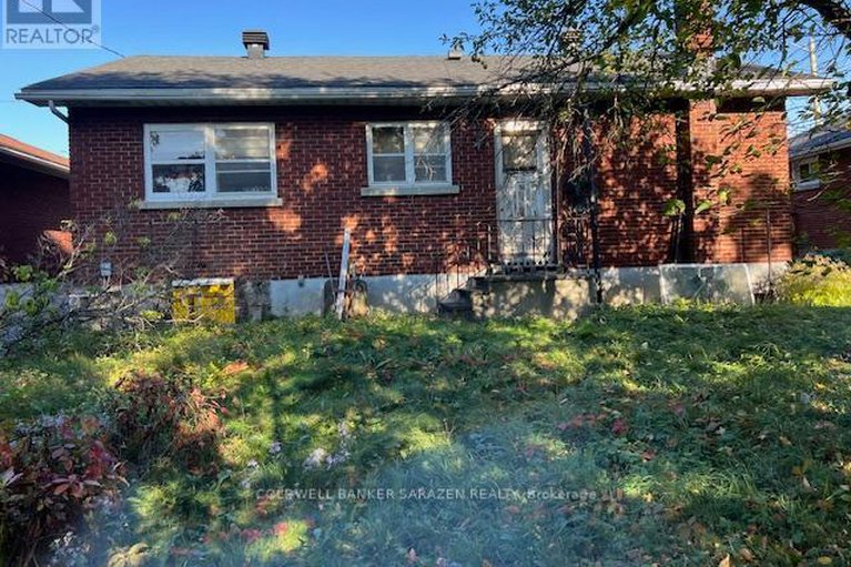 28956687/1274-woodroffe-avenue/kenson-park/ottawa/ontario/K2C2T6_11