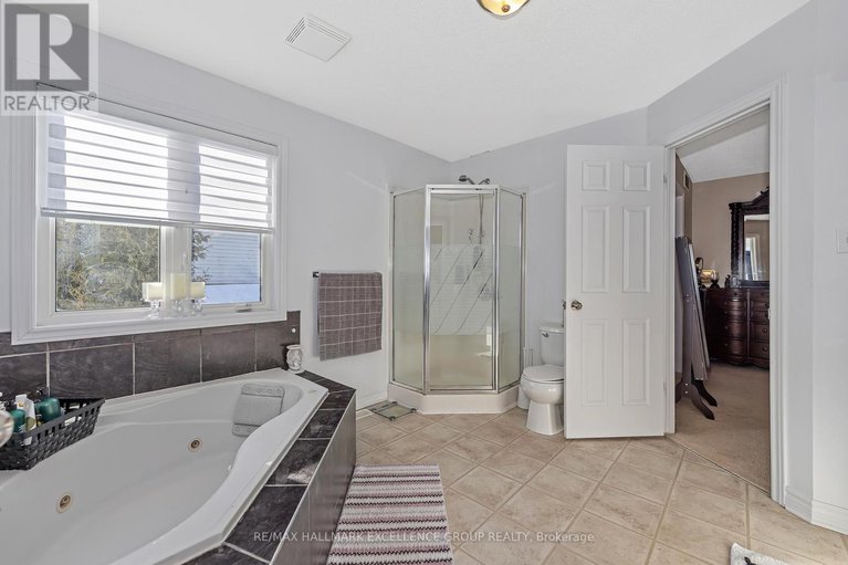 29375629/386-jasper-crescent/town-of-rockland/clarence-rockland/ontario/K4K0C7_25