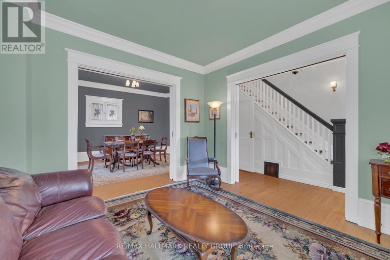 28129340/215-thomas-street/kemptville/north-grenville/ontario/K0G1J0_6
