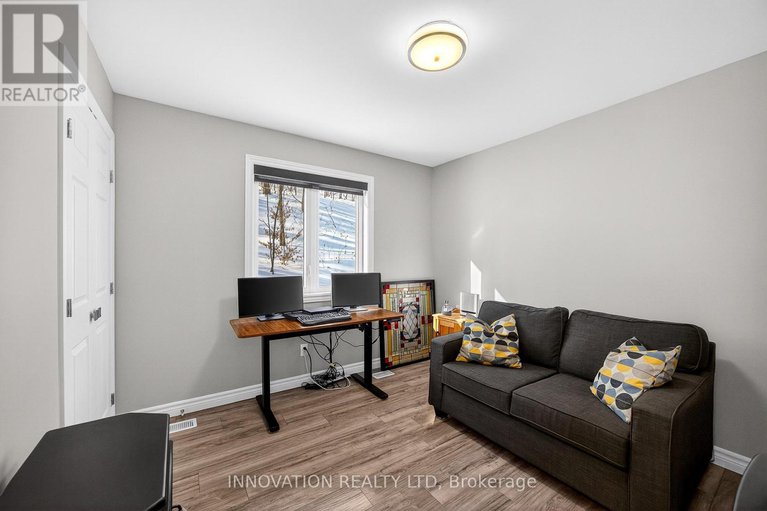 29350318/731-usborne-street/mcnabbraeside-twps/mcnabbraeside/ontario/K0A1G0_22