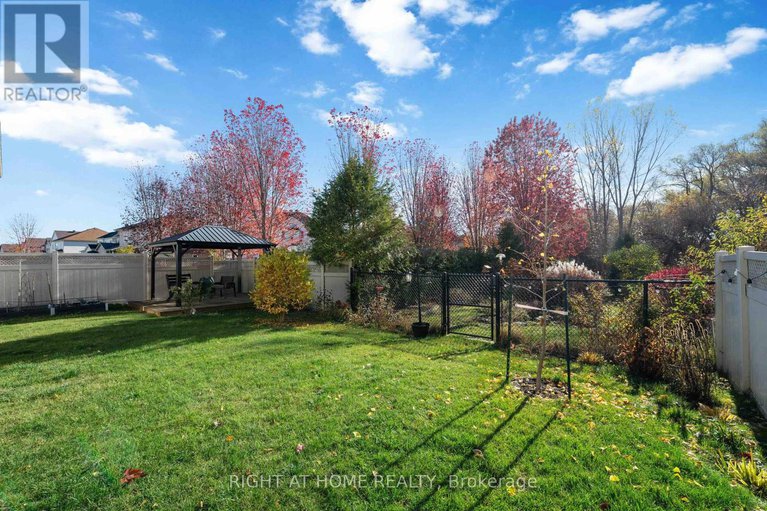 29043012/316-maxwell-bridge-road/morgans-grantsouth-march/ottawa/ontario/K2W0A5_36