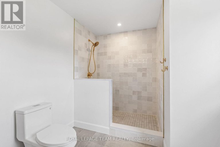 29471993/5545-van-vliet-road/manotick-long-island-nicholls-island/ottawa/ontario/K4M1J4_18