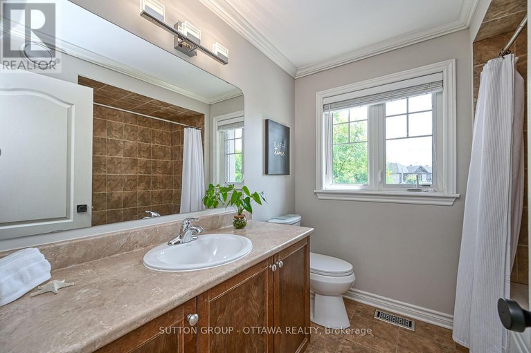 28623139/329-west-ridge-drive/stittsville-south/ottawa/ontario/K2S2G7_32