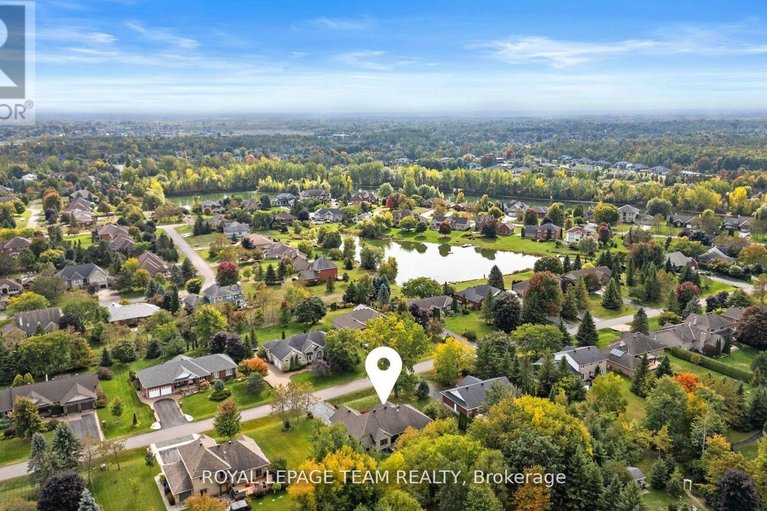 29570425/6903-twin-lakes-avenue/greely/ottawa/ontario/K4P1P1_45