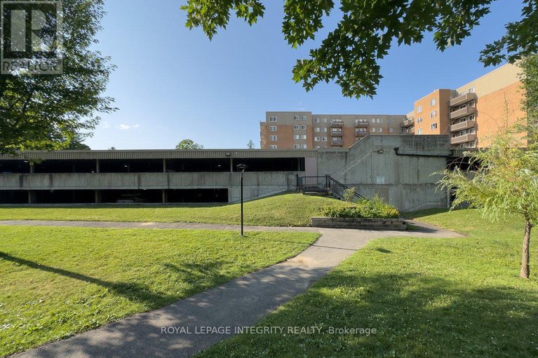 28557334/219-1599-lassiter-terrace/beaconwood/ottawa/ontario/K1J8R6_34