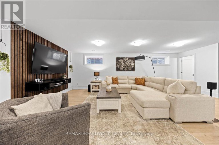 29360290/255-avondale-avenue/westborohampton-park/ottawa/ontario/K1Z7G7_40