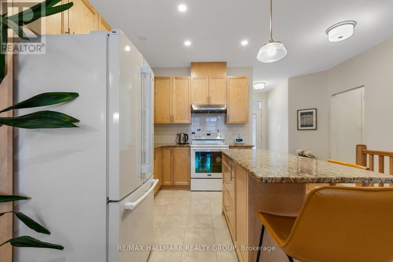 29281423/66-kayenta-street/remainder-of-stittsville-area/ottawa/ontario/K2S2K7_10