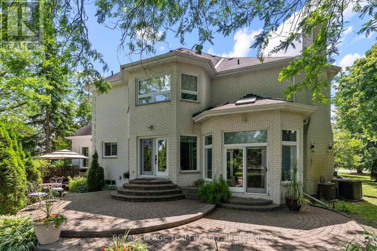 28078826/1345-potter-drive/manotick-village-manotick-estates/ottawa/ontario/K4M1C6_45