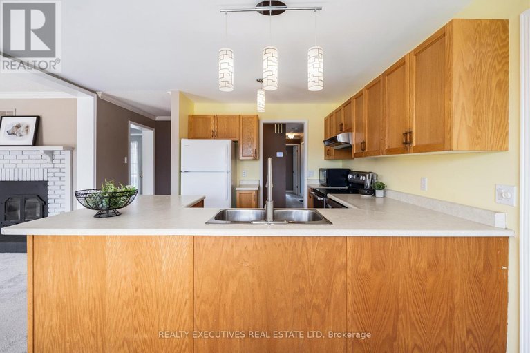 29601263/13178-froats-road/south-dundas-williamsburgh-twp/south-dundas/ontario/K0C1H0_9