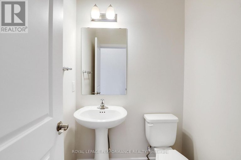 29022821/108-patchell-place/north-grenville-twp-kemptville-south/north-grenville/ontario/K0G1J0_5