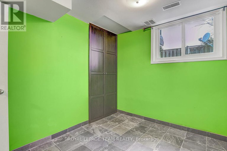 29253147/47-mcdermot-court/katimavik/ottawa/ontario/K2L3V5_37