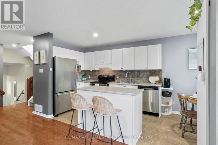 28876725/215-catamount-court/emerald-meadowstrailwest/ottawa/ontario/K2M0A8_9
