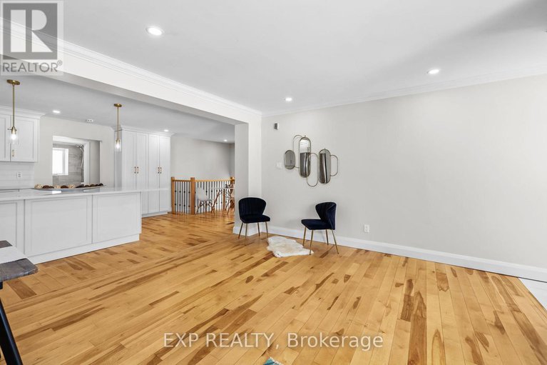 29427450/1377-mcmahon-avenue/emerald-woodssawmill-creek/ottawa/ontario/K1T1C2_7