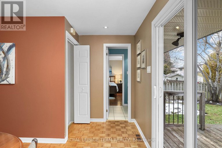 29145147/125-david-drive/meadowlandsst-claire-gardens/ottawa/ontario/K2G2N6_23