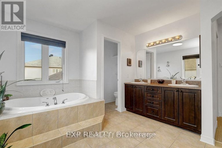 29612309/122-rodeo-drive/longfields/ottawa/ontario/K2J5K3_33