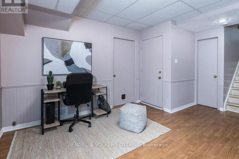 29618485/31-castlegreen-private/hunt-club-parkgreenboro/ottawa/ontario/K1T3N4_22