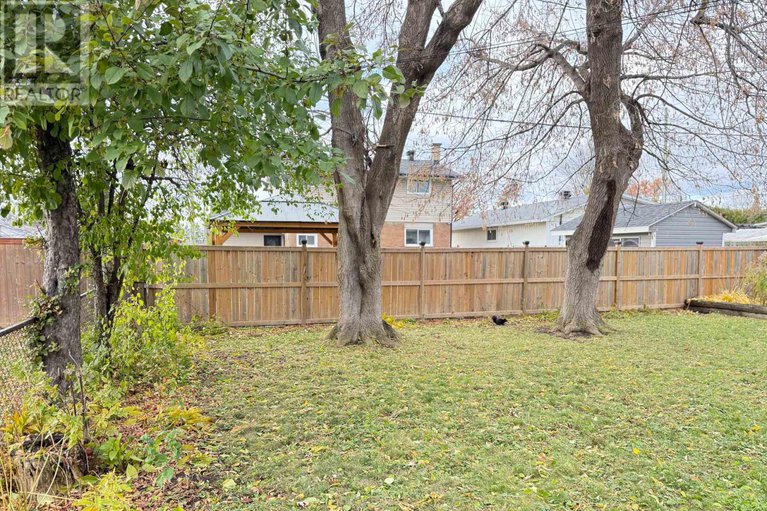 29085138/2527-needham-crescent/brookfield-gardens/ottawa/ontario/K1V6K1_3