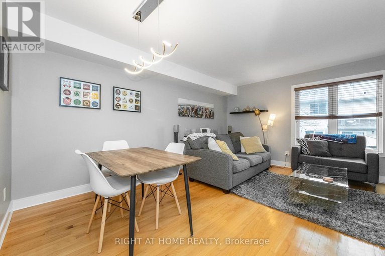 29599852/212-rutgers-private/central-park/ottawa/ontario/K2C4G7_12