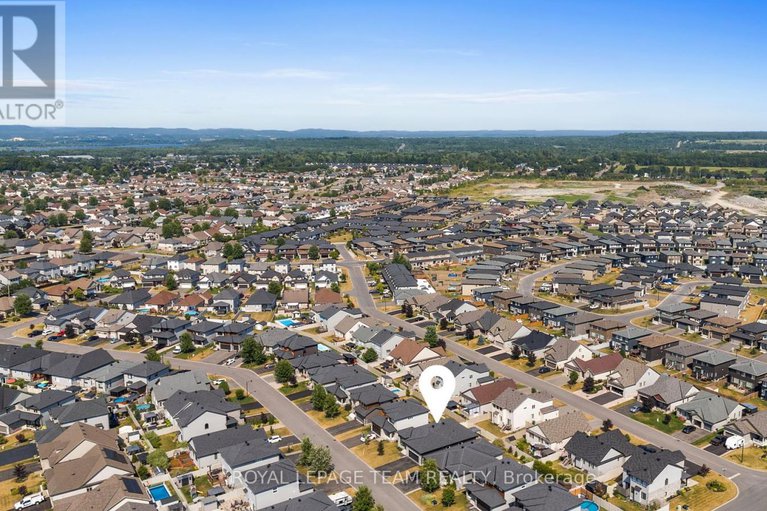 28752380/14-granite-street/clarencerockland-twp/clarence-rockland/ontario/K4K0J2_48