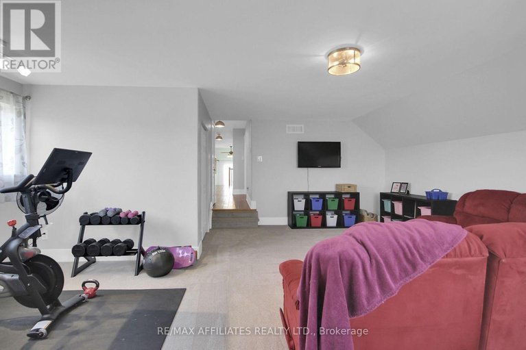 29174062/500-bradbury-court/kanata-north-west/ottawa/ontario/K2W0A1_32