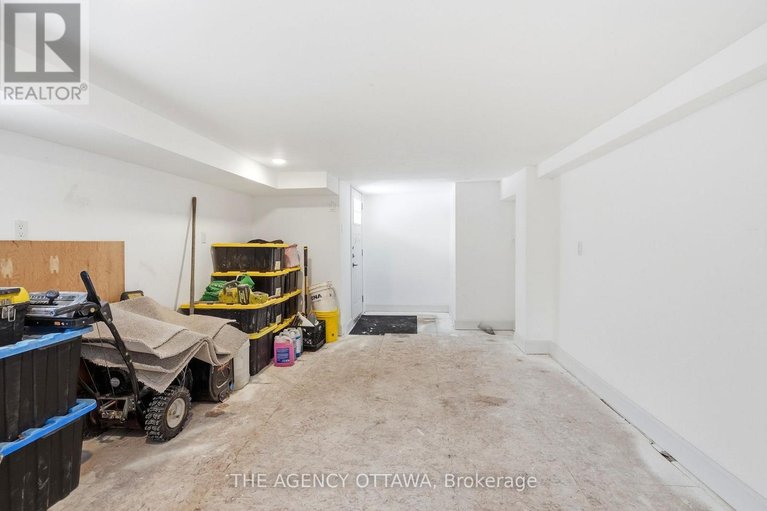 29525644/4667-albion-road-s/blossom-parkkemp-parkfindlay-creek/ottawa/ontario/K1X1A4_49