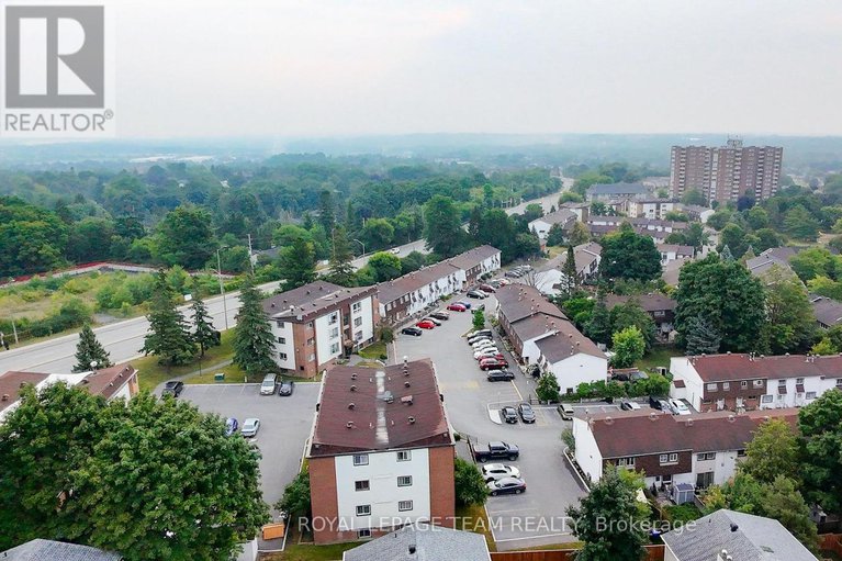 28718200/1120-chimney-hill-way/beacon-hill-south/ottawa/ontario/K1J8Z6_32