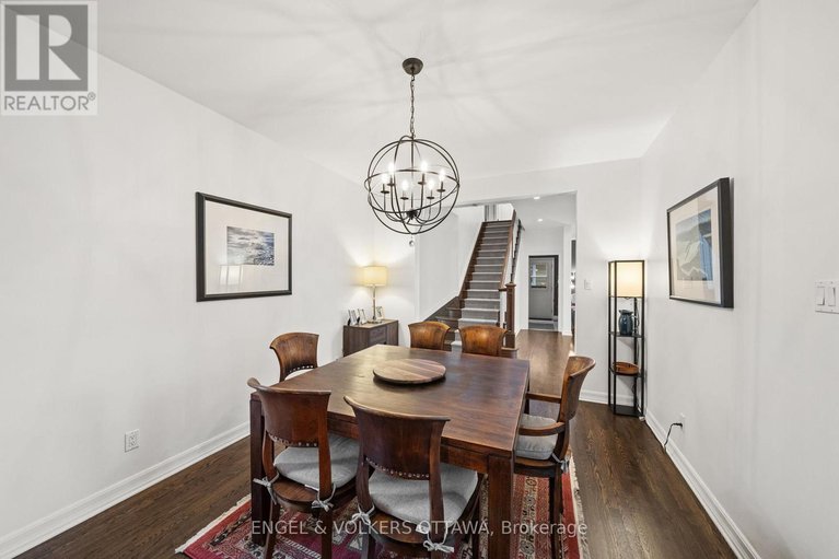 29623867/566-erinwoods-circle/stonebridge/ottawa/ontario/K2J5M8_18