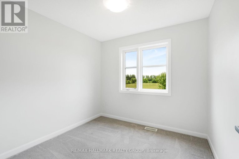 28488850/833-dynasty-street/avalon-east/ottawa/ontario/K4A4T7_30