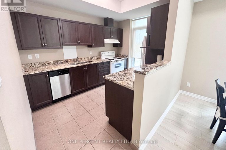 28202268/201-100-roger-guindon-avenue/riverview-park/ottawa/ontario/K1G3Z7_9