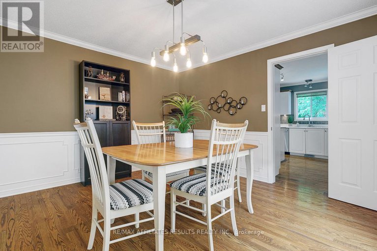 28999165/35-crantham-crescent/stittsville-central/ottawa/ontario/K2S1R2_8