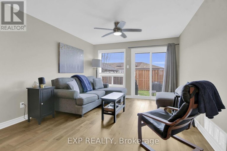 29685319/374-honeyborne-street/mississippi-mills-ramsay-twp/mississippi-mills/ontario/K0A1A0_15