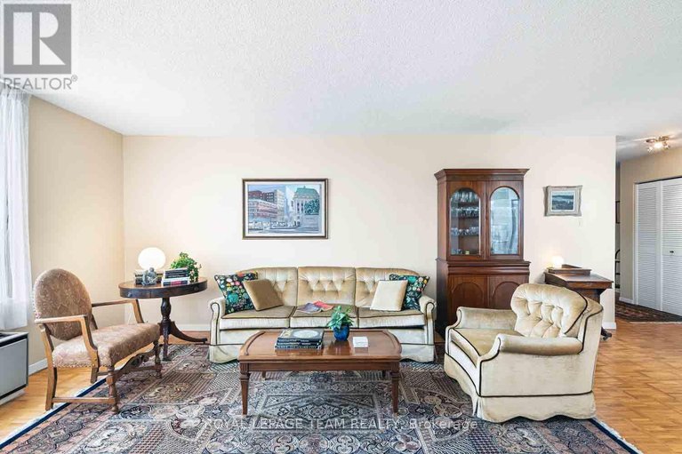 28499286/804-40-arthur-street/west-centre-town/ottawa/ontario/K1R7T5_11
