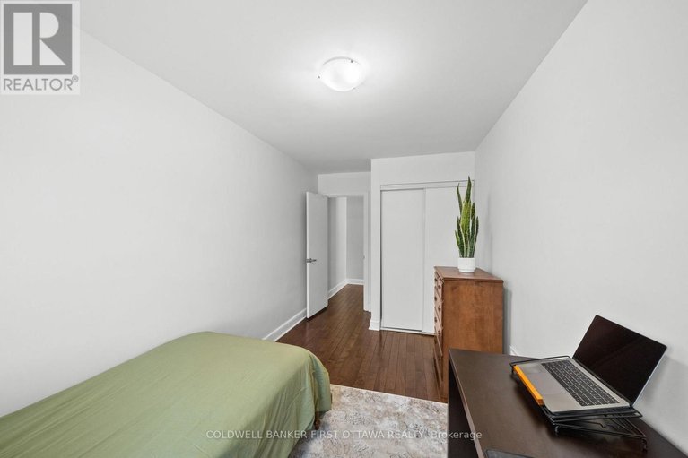 29594618/12-stevenson-avenue/carlington/ottawa/ontario/K1Z6N1_22