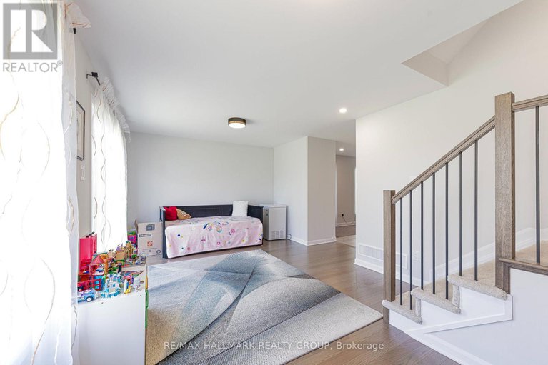 28879601/5017-abbott-street-e/emerald-meadowstrailwest/ottawa/ontario/K2V0M6_6