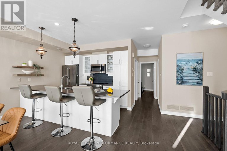 29076867/167-poplin-street/riverside-southgloucester-glen/ottawa/ontario/K4M0G7_8