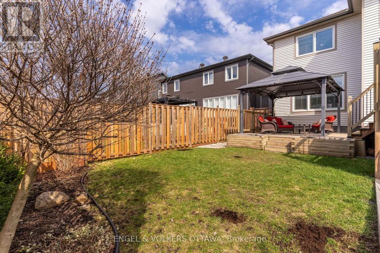 29651114/56-settlement-lane/village-of-russell/russell/ontario/K4R0A4_46