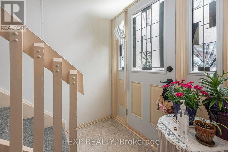 29284748/113-115-richey-street/almonte/mississippi-mills/ontario/K0A1A0_20