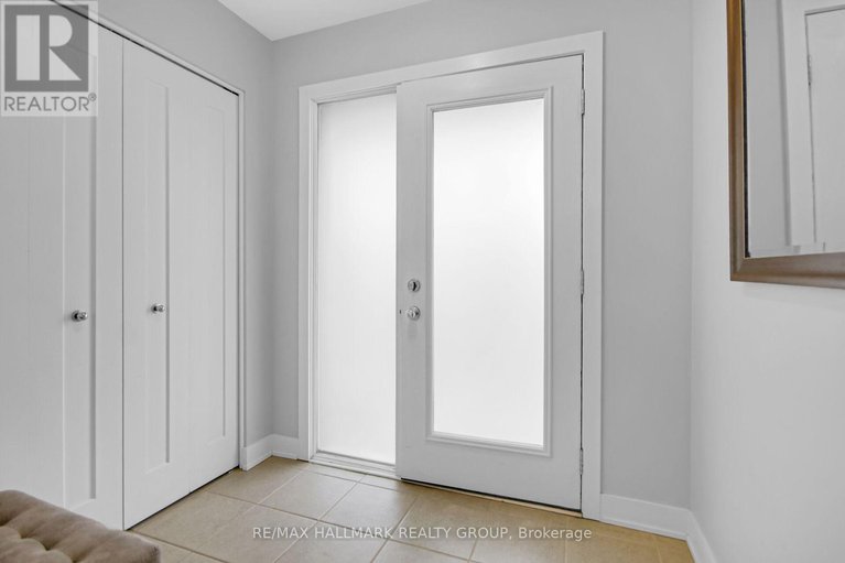 28577155/648-robert-street/town-of-rockland/clarence-rockland/ontario/K4K1E8_5