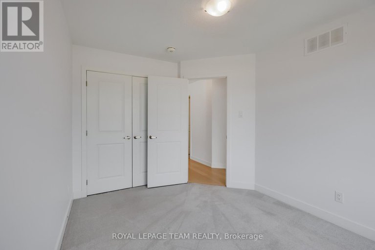 28890064/856-clapham-terrace/stittsville-south/ottawa/ontario/K2S2P1_35