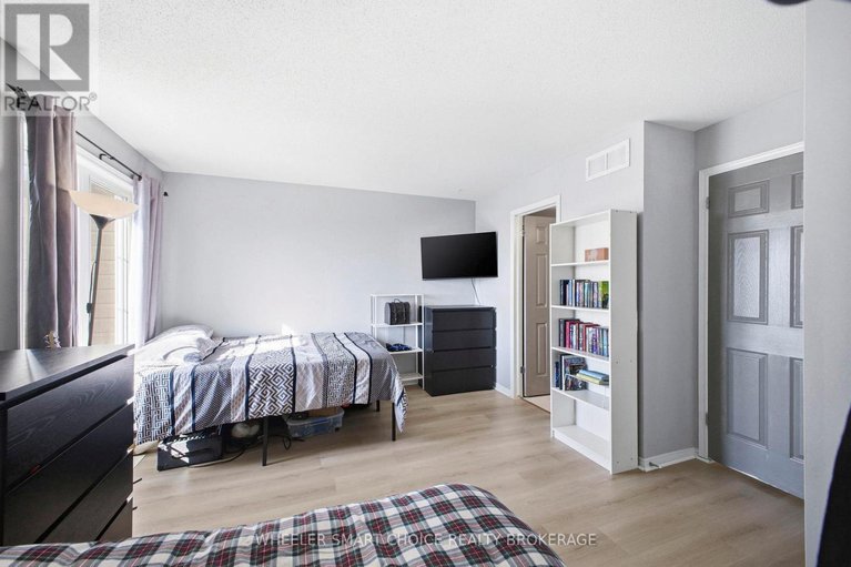 29436977/11-432-hillsboro-private/emerald-meadowstrailwest/ottawa/ontario/K2M3A8_28