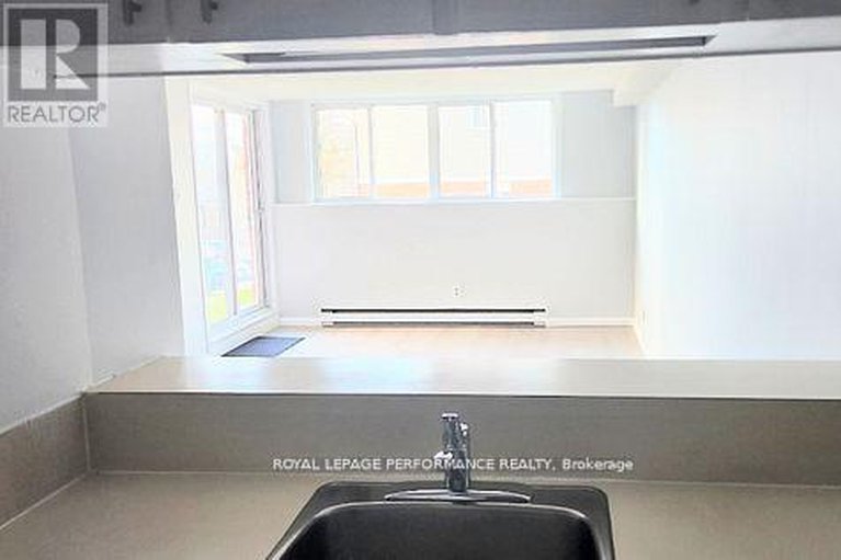 29361380/112-6470-bilberry-drive/orleans-wood/ottawa/ontario/K1C4P1_6