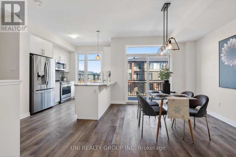 29638050/184-visor-private/emerald-meadowstrailwest/ottawa/ontario/K2V0S6_8