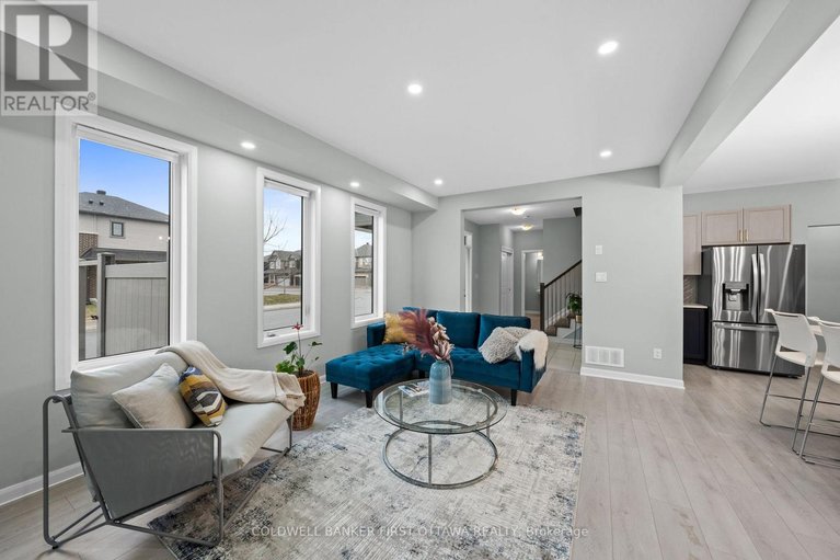 29594082/796-cappamore-drive/half-moon-bay/ottawa/ontario/K2J6V6_7