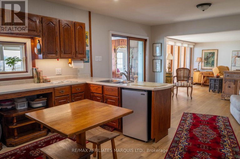 28587872/6800-st-francis-lane/south-glengarry-charlottenburgh-twp/south-glengarry/ontario/K0C2E0_11