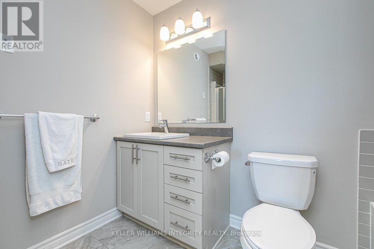 28382312/204-baltic-private/riverside-southgloucester-glen/ottawa/ontario/K4M0E2_35