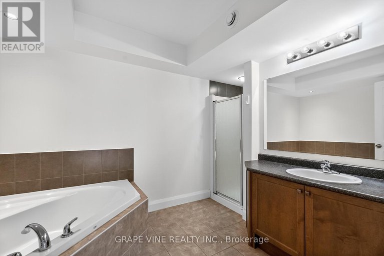 29082049/301u-1921-st-joseph-boulevard/convent-glen-south/ottawa/ontario/K1C0A3_35