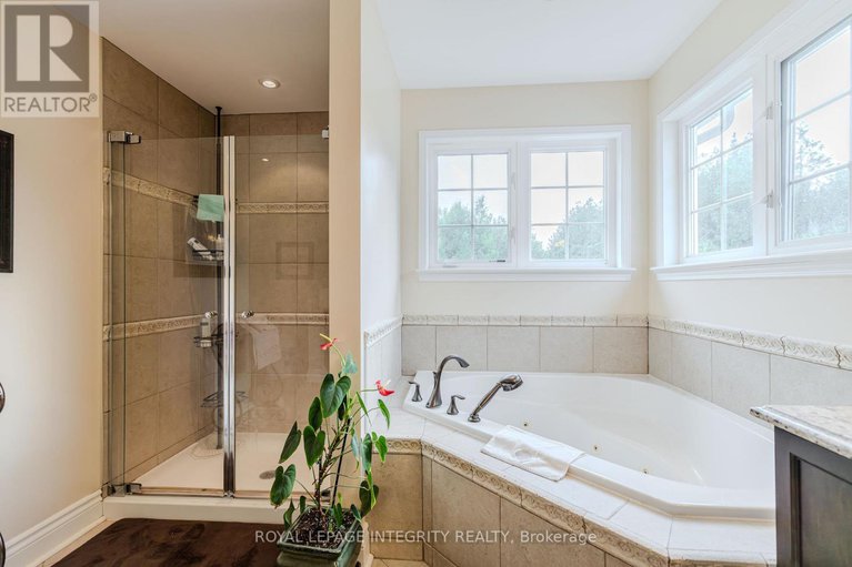 28715997/313-eckerson-avenue/stittsville-south/ottawa/ontario/K2S0K8_30