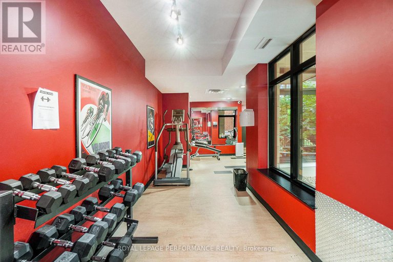 28960479/703-245-kent-street/ottawa-centre/ottawa/ontario/K2P0A5_29